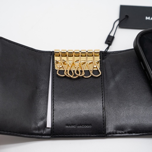 Marc Jacobs Black the Glam Shot Key Case Leather Gold - Picture 6 of 8